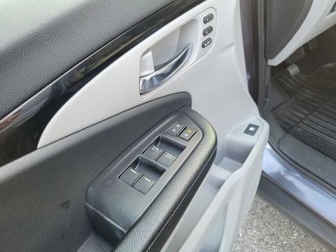 Used 2018 Honda Ridgeline RTL-E image 19