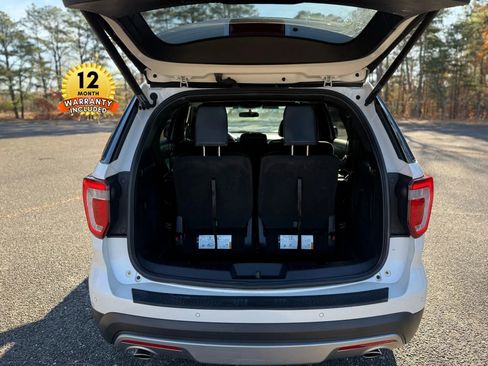 Used 2017 Ford Explorer XLT w/ Equipment Group 202A image 69