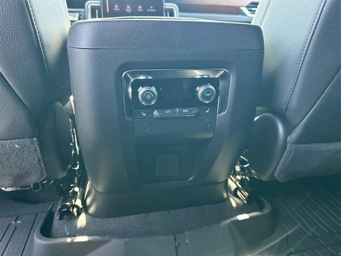 New 2026 GMC Yukon Denali w/ LPO, Floor Liner Package image 23