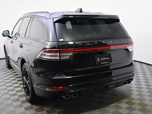 New 2026 Lincoln Aviator Reserve AWD/4WD image 4