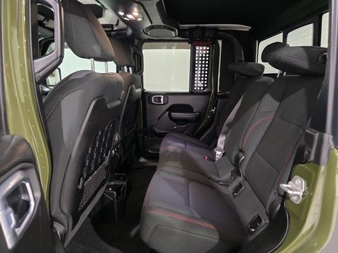 Used 2021 Jeep Gladiator Rubicon w/ LED Lighting Group image 16