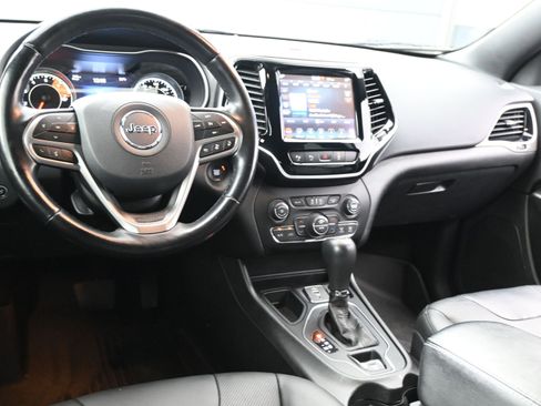 Used 2021 Jeep Cherokee High Altitude image 7