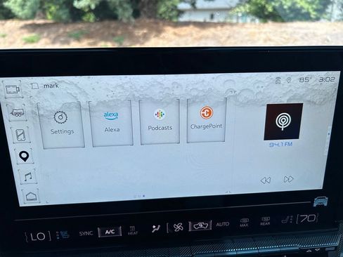 Used 2022 GMC Hummer EV Edition 1 w/ LPO, Illumination Package AWD/4WD image 38