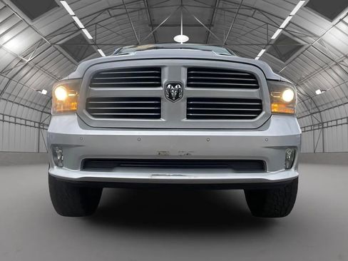 Used 2014 RAM 1500 Sport w/ Trailer Tow Group image 9