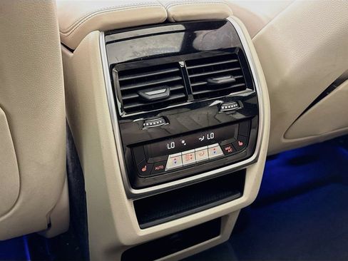 Used 2023 BMW X6 M50i w/ Dynamic Handling Package AWD/4WD image 26