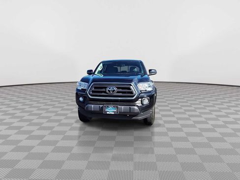 Used 2022 Toyota Tacoma SR5 image 3