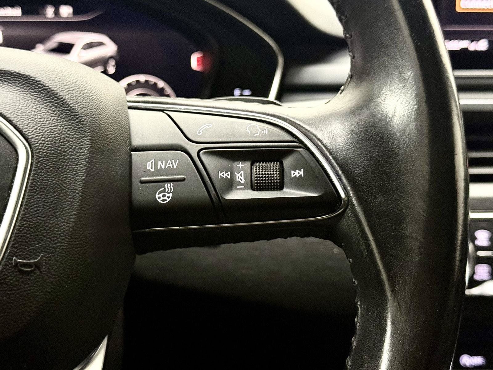 Used 2017 Audi A4 2.0T allroad Prestige w/ Prestige Package AWD/4WD image 25