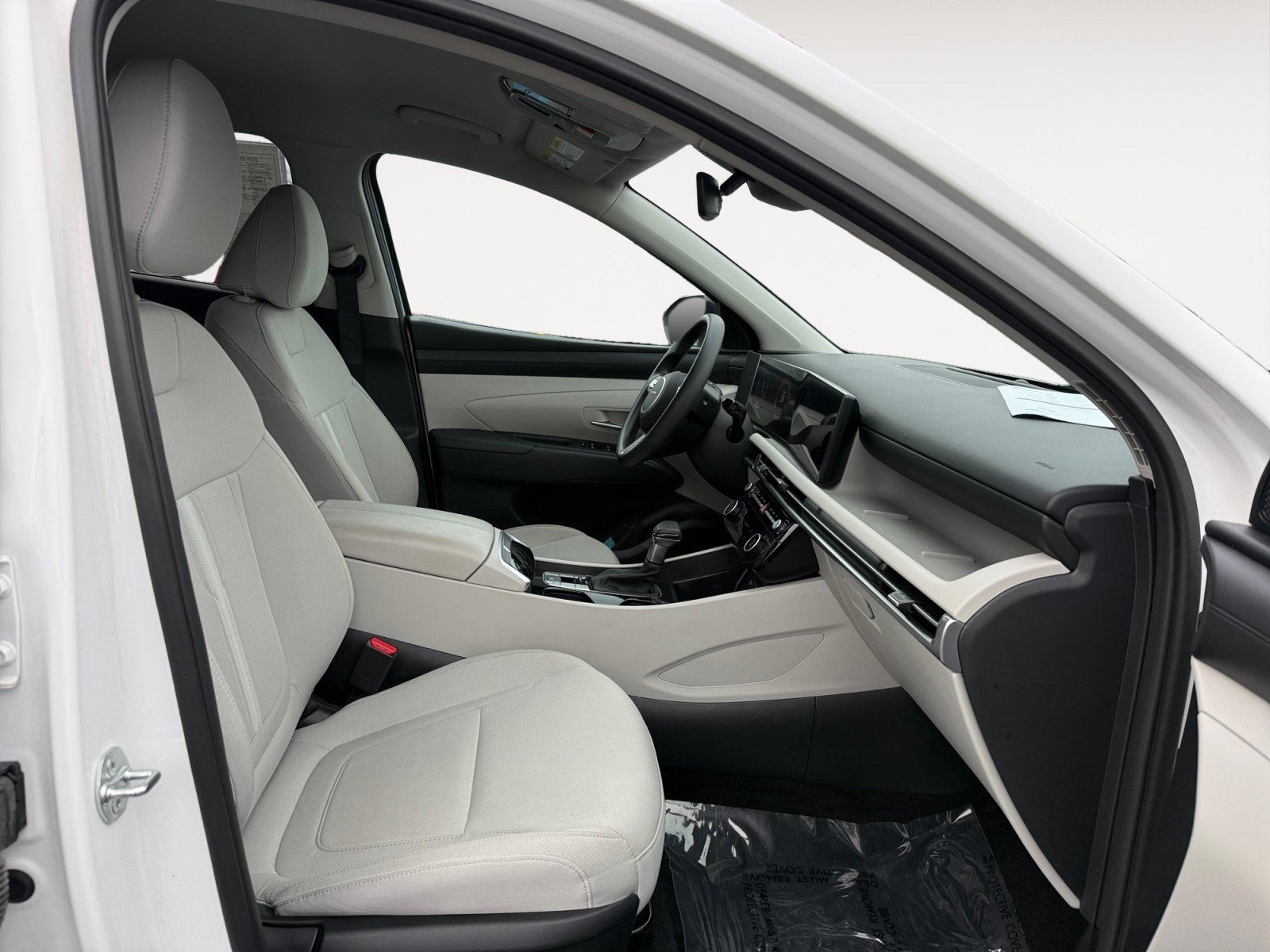 Used 2025 Hyundai Tucson SEL AWD/4WD image 19