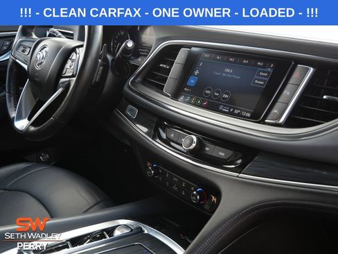 Used 2024 Buick Enclave Premium image 16