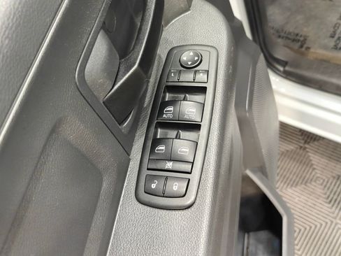 Used 2012 RAM 1500 Express w/ ST Popular Equipment Group AWD/4WD image 32