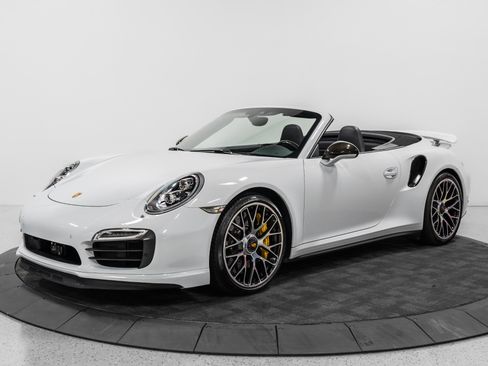 Used 2015 Porsche 911 Turbo S w/ High-end Infotainment Package image 2