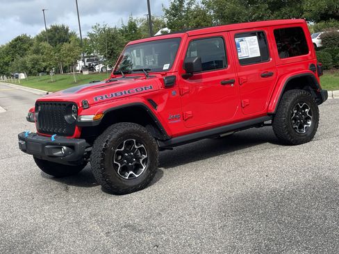 Used 2022 Jeep Wrangler Unlimited Rubicon 4xe w/ Steel Bumper Group AWD/4WD image 4