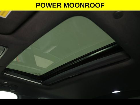 Used 2024 Honda CR-V Sport Touring image 2