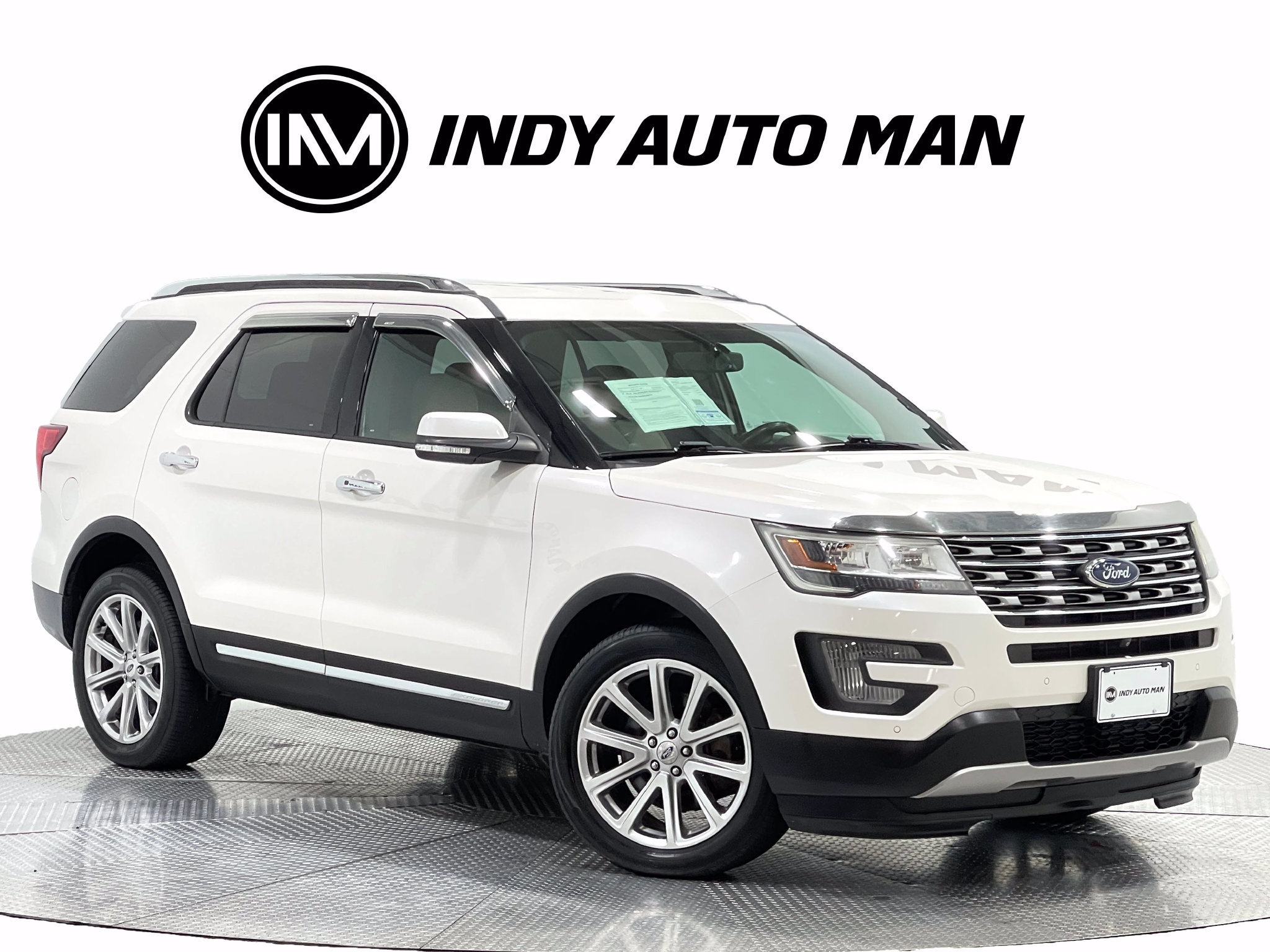 Used 2017 Ford Explorer Limited AWD/4WD image 2