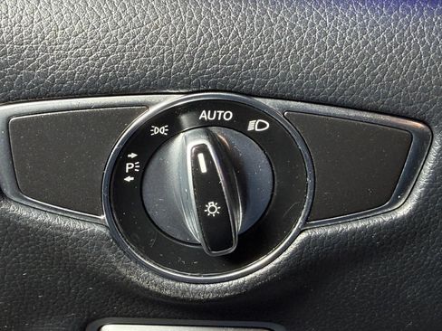 Used 2014 Mercedes-Benz S 550 Sedan image 38