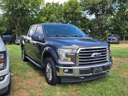 Used 2017 Ford F150 XLT w/ Equipment Group 302A Luxury AWD/4WD image 1