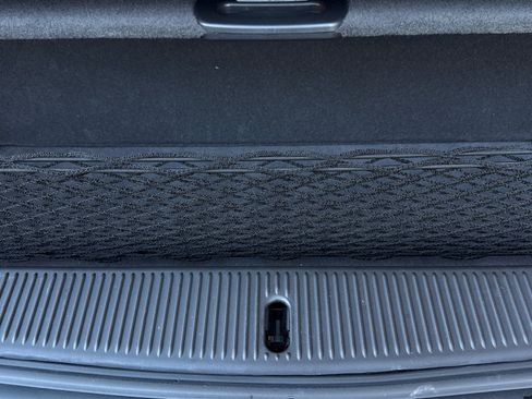 Used 2004 Cadillac XLR image 12