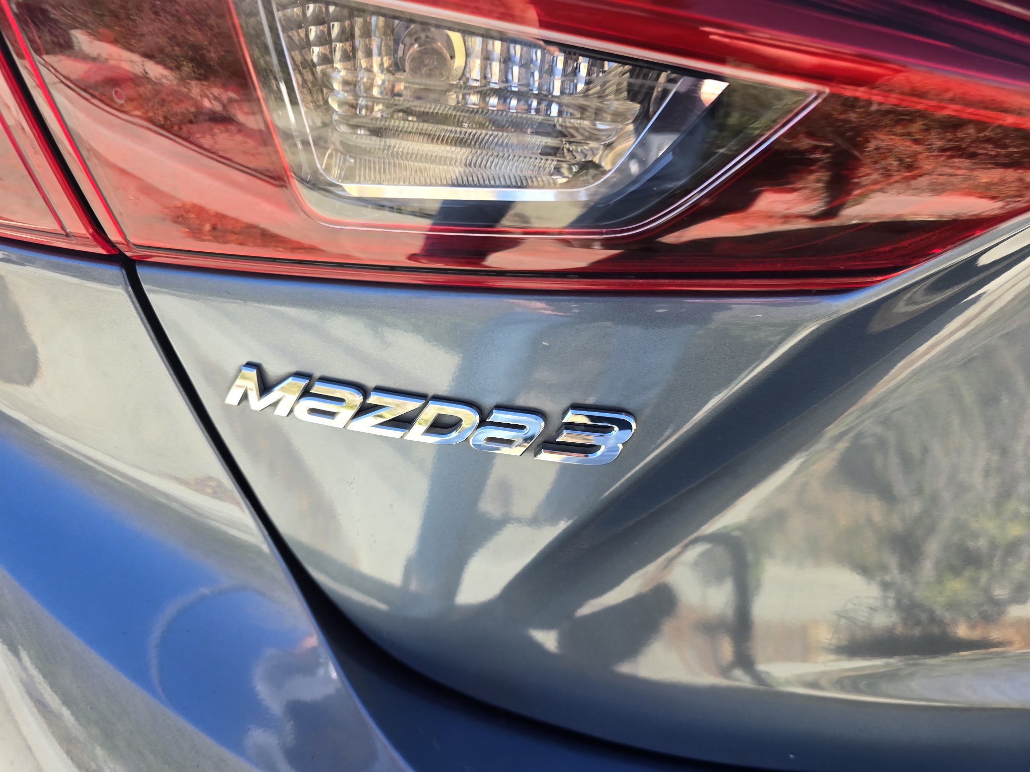 Used 2015 MAZDA MAZDA3 s Grand Touring FWD image 10