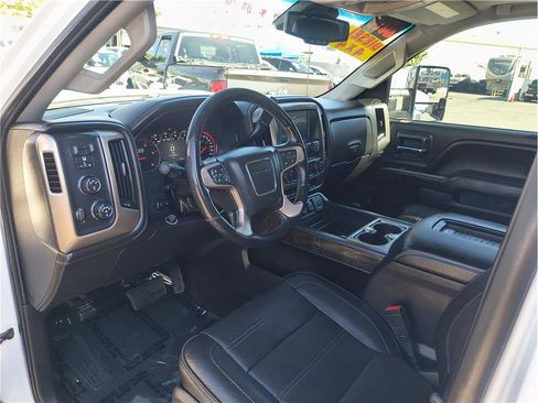 Used 2016 GMC Sierra 3500 Denali w/ Duramax Plus Package AWD/4WD image 5