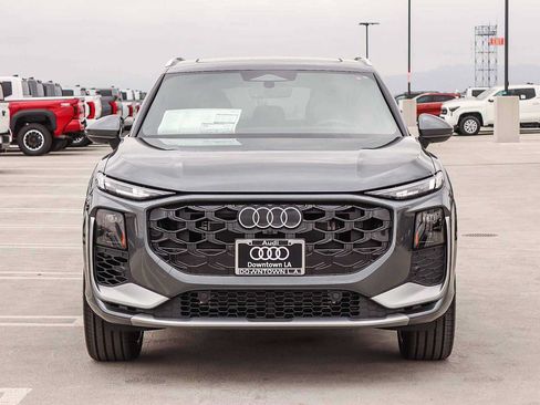 New 2026 Audi Q3 quattro 2.0T AWD/4WD image 2