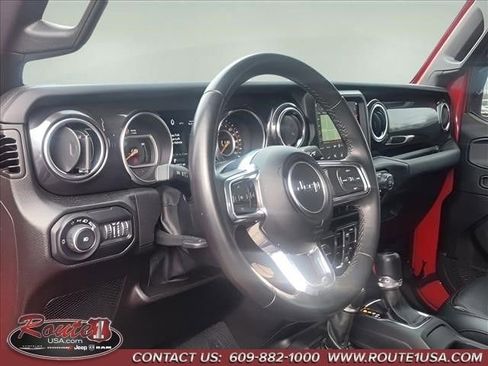 Used 2022 Jeep Wrangler Unlimited Sahara image 9