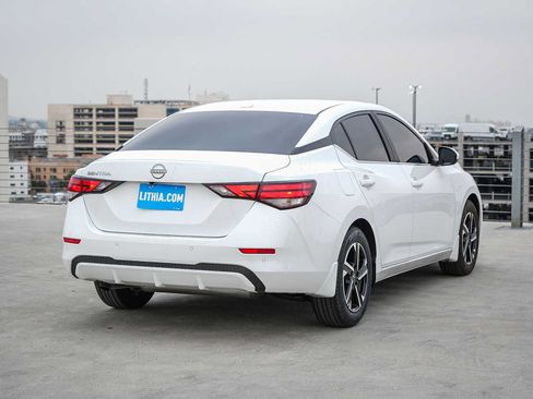 Used 2025 Nissan Sentra SV w/ All-Weather Package FWD image 6