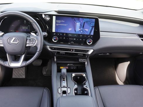Used 2025 Lexus RX 350 Premium w/ Accessory Package (Z1) FWD image 28