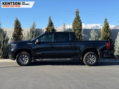 Used 2024 GMC Sierra 1500 AT4 w/ AT4 Premium Package image 4