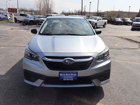 Used 2022 Subaru Legacy image 2