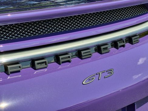 Certified 2022 Porsche 911 GT3 RWD image 25