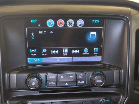 Used 2018 Chevrolet Silverado 1500 LT RWD image 25