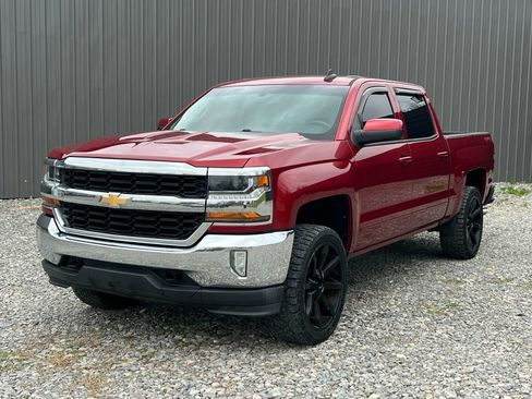 Used 2018 Chevrolet Silverado 1500 LT w/ Texas Edition image 1