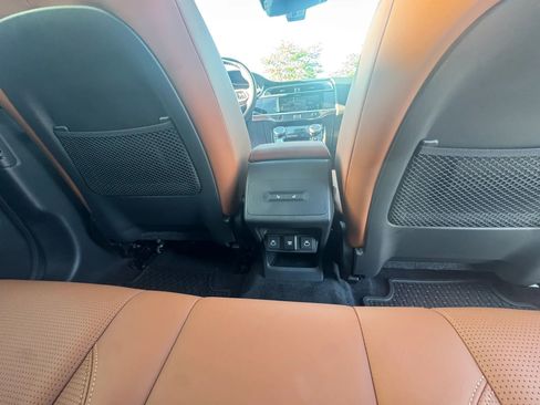 Used 2024 Jaguar I-PACE R-Dynamic HSE AWD/4WD image 18
