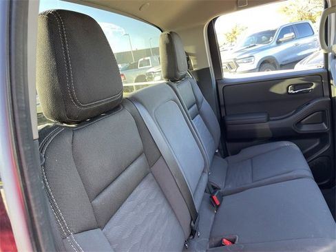 Used 2024 Nissan Frontier SV image 25