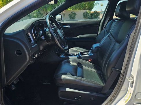 Used 2020 Dodge Charger SXT w/ Leather Interior Group RWD image 25