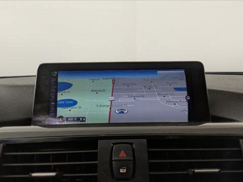 Used 2015 BMW 328i Sedan w/ Premium Package image 31