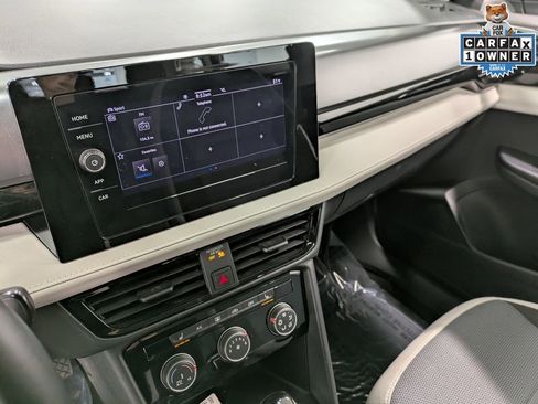 Used 2025 Volkswagen Taos S image 13