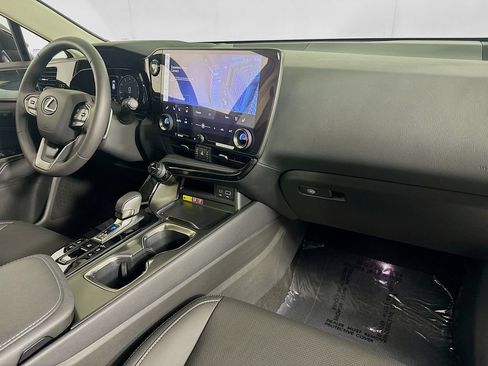 Used 2025 Lexus NX 350 AWD w/ Accessory Package (2T) image 35