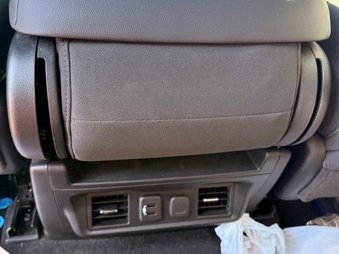 Used 2020 Chevrolet Silverado 1500 LT w/ All-Star Edition image 10