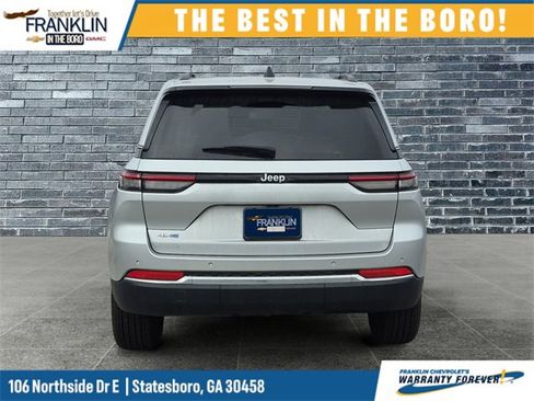 Used 2025 Jeep Grand Cherokee Limited 4xe image 4