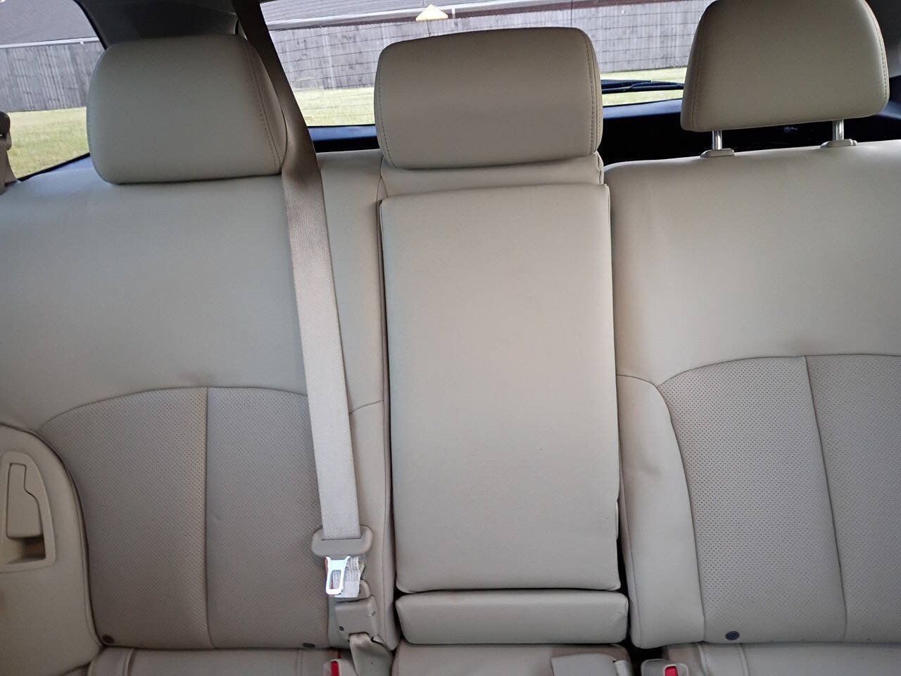 Used 2014 Subaru Outback 3.6R Limited AWD/4WD image 17