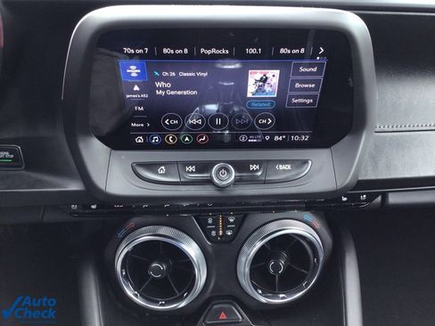 Used 2021 Chevrolet Camaro SS image 27