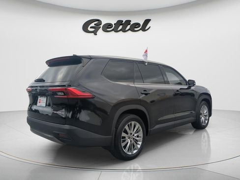 Used 2024 Toyota Grand Highlander AWD image 5