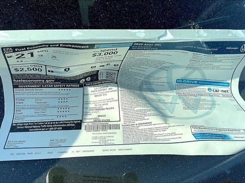 New 2025 Volkswagen Atlas SEL image 32