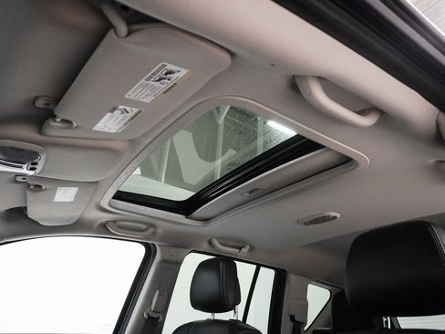 Certified 2017 Jeep Compass High Altitude image 12