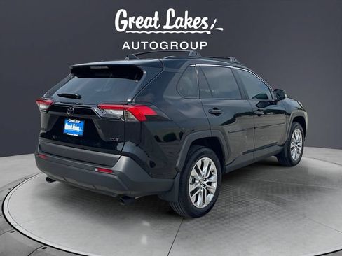 Used 2025 Toyota RAV4 XLE Premium FWD image 5