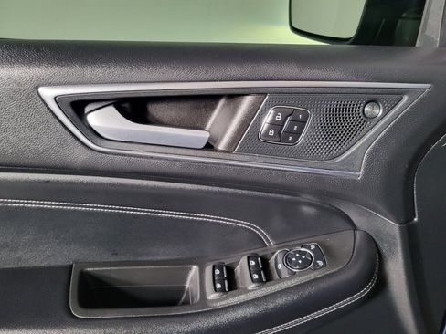 Used 2023 Ford Edge Titanium w/ Class II Trailer Tow Package image 31