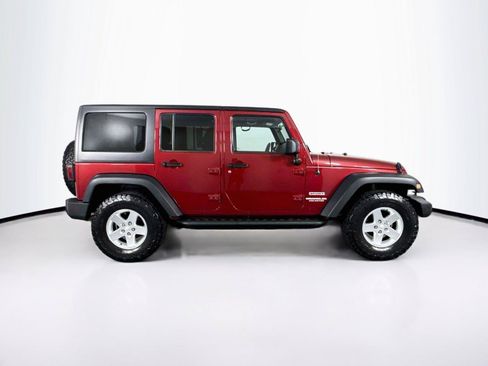 Used 2012 Jeep Wrangler Unlimited Sport AWD/4WD image 8