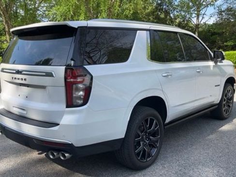 Used 2023 Chevrolet Tahoe High Country image 9