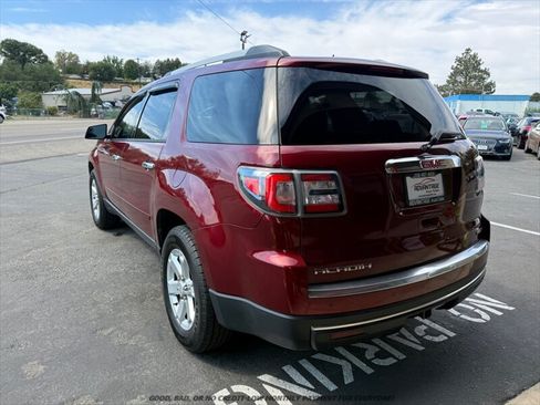 Used 2015 GMC Acadia SLE AWD/4WD image 5